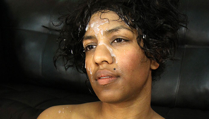 Ghetto Gaggers Mint gets a sticky white boy jizz to the face